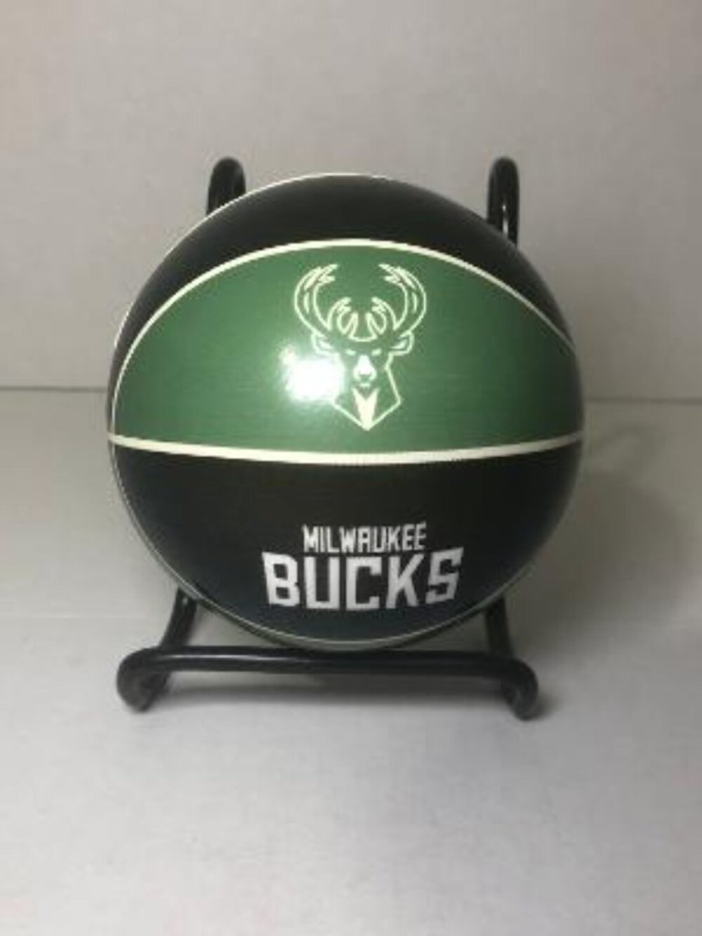 Milwaukee Bucks Mini Basketball Bouncy Arcade Prize Ice